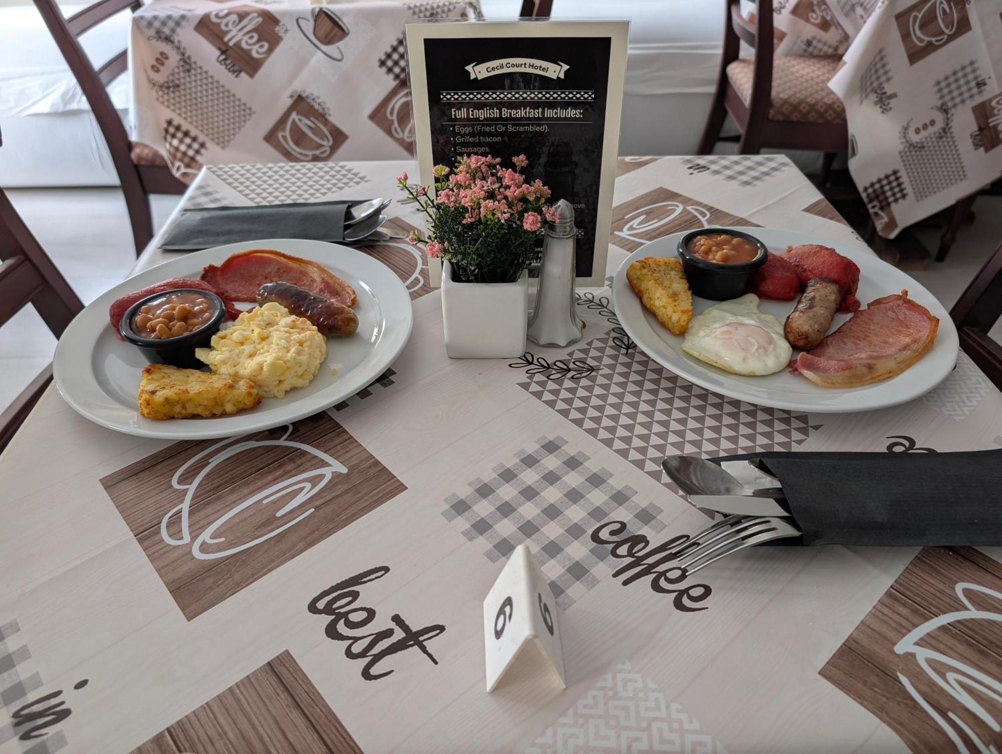 Cecil Court Hotel Борнмът Екстериор снимка